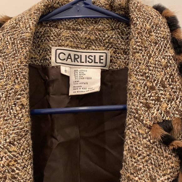 Carlisle Blazer with fur trim, size 6 - Picture 2 of 7